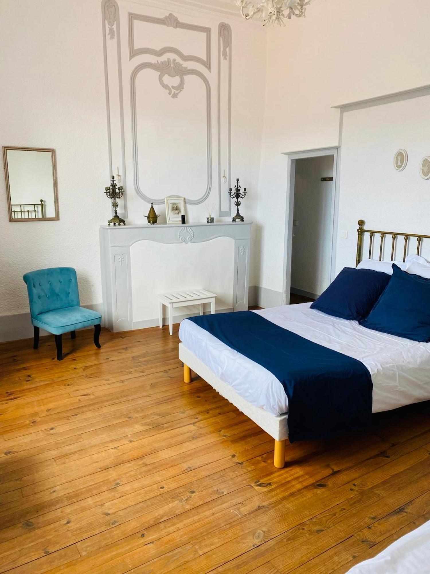 Ermitage Saint Vincent B&B Vieille-Brioude Bagian luar foto
