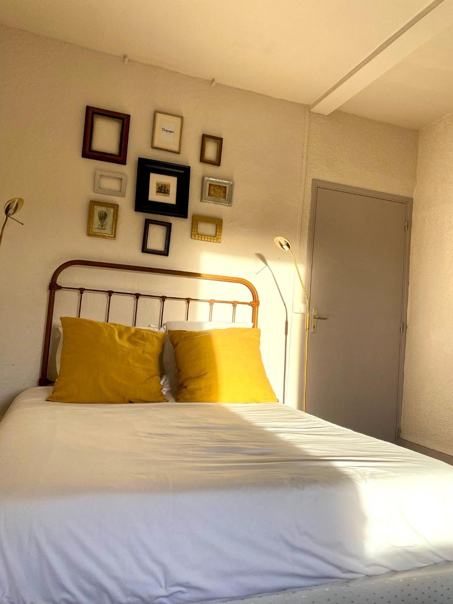 Ermitage Saint Vincent B&B Vieille-Brioude Bagian luar foto