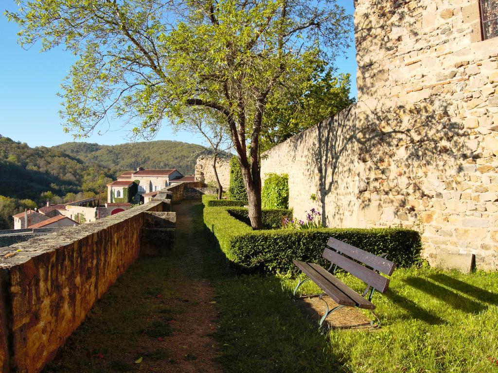 Ermitage Saint Vincent B&B Vieille-Brioude Bagian luar foto