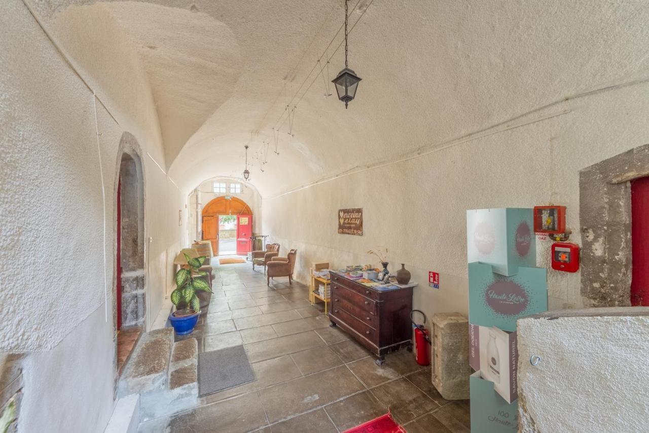 Ermitage Saint Vincent B&B Vieille-Brioude Bagian luar foto